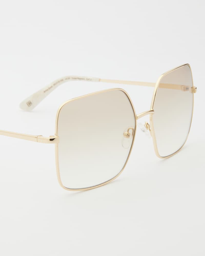 Billie Gold Tinted