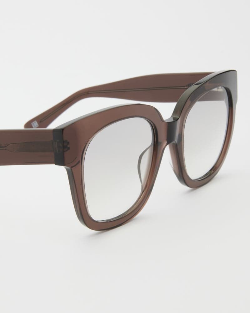 Chloe Chocolate Tinted