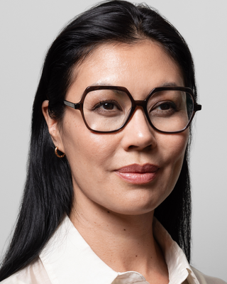 Andrea Dark Brown Readers
