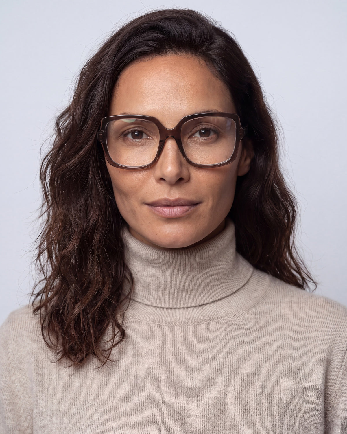 Elara Dark Brown Readers, worn