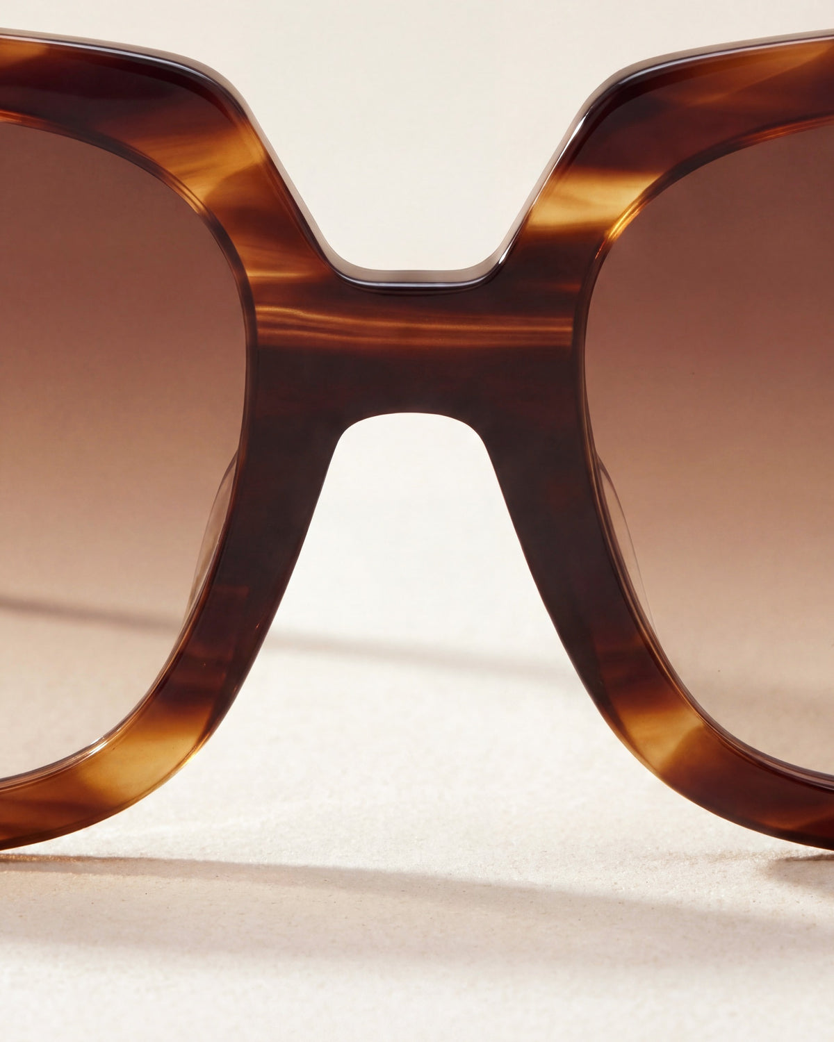 Mindy Brown Sunglasses, detail