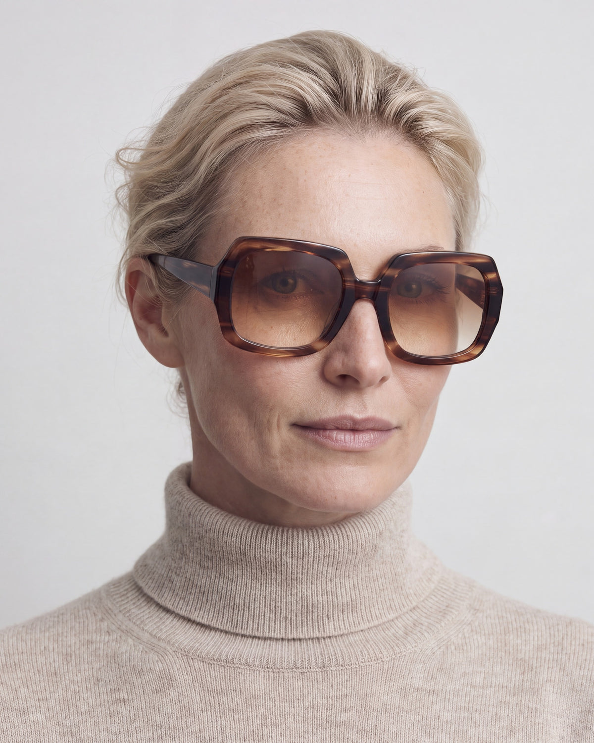 Mindy Brown Sunglasses, worn, side