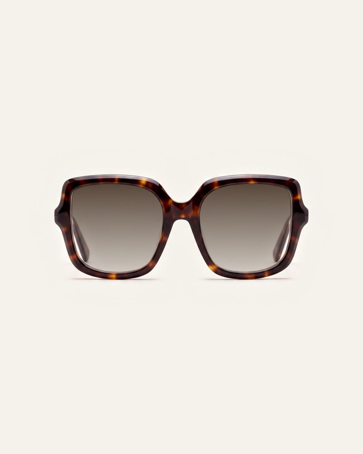 Elara in tortoiseshell, front, Sun lenses